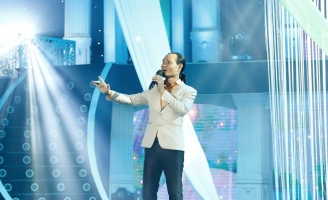 14 năm rời AC&M, Thụy Vũ bất ngờ đi thi và giành giải nhất “Tiếng hát Việt toàn cầu” Châu Âu