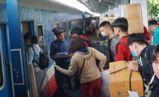 8h ngày 20-10 mở bán vé tàu Tết Canh Tý 2020