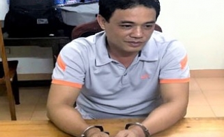 Bác sĩ bị bắt sau 7 năm trốn nã