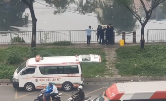 Bệnh viện Chợ Rẫy thả cá xuống kênh, bị hiểu nhầm đổ chất thải y tế