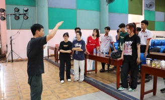 Biên đạo Viết Thành nói gì về nhảy cover?