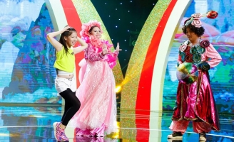 Bình Tinh đại thắng chiêu dụ được học trò chất lừ trong Tiếu Lâm Tứ Trụ Nhí