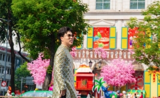 Ca sĩ Kevin Toàn: Chiếc áo dài là 