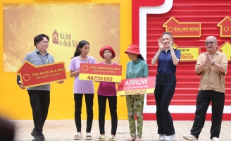 Câu chuyện bé gái lớp 5 mất cha khiến cả sân khấu “Mái ấm gia đình Việt” bật khóc