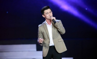 Chàng kép trẻ của sân khấu kịch Hoàng Thái Thanh gây bất ngờ khi hát Bolero