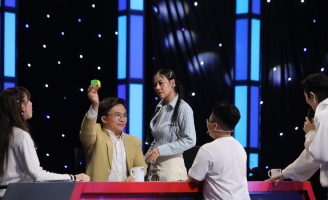 Chỉ bằng câu nói 6 chữ, thần đồng Rubik dễ dàng “đốn tim” Nam Thư 