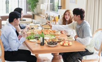 “Chị Ngã Em Nâng” tung teaser: Khi tình thân và tình yêu đặt lên bàn cân