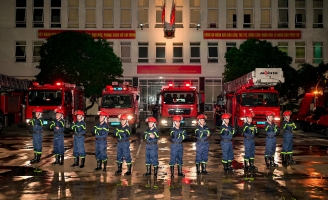 “Chiến sĩ quả cảm” gây sốt ngay tập đầu, chiếm lĩnh loạt thành tích ấn tượng