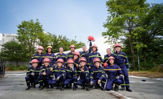 Chiến sĩ quả cảm tập 2: Khi nghệ sĩ vượt nỗi sợ, đổ máu và hóa thân thành người lính cứu nạn cứu hộ