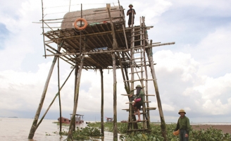 Chính quyền lúng túng nên chọn ngao hay chọn... cát?