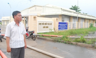 Chợ đầu mối bí lối ra vào