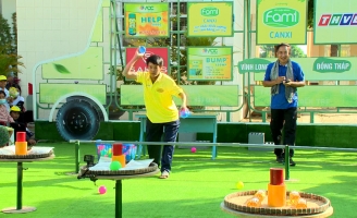 Chuyến Xe Nhân Ái: Người phụ nữ khuyết tật một mình gồng gánh nuôi cả gia đình