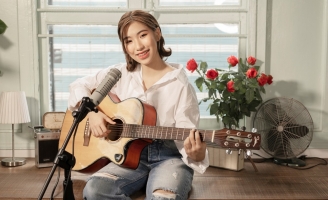 Cô gái 14 tuổi gây sốt khi cover Sài Gòn đau lòng quá - Giữa đại lộ Đông Tây bằng tiếng Hàn