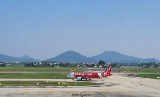 Có sai sót trong vụ 2 máy bay suýt va chạm trên đường băng sân bay Nội Bài