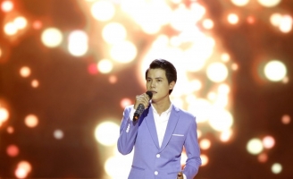 Con trai nghệ sĩ đường phố Mạnh Thường tiến vào chung kết Solo cùng Bolero