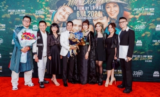 Đại gia đình Lý Hải - Minh Hà có mặt đầy đủ tại họp báo Lật Mặt 7 ra mắt thị trường Mỹ