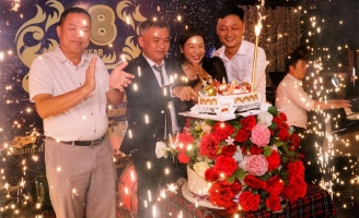 Dàn sao nữ Đẹp Từng Milimet khoe sắc trên thảm đỏ Trần Doãn Group tròn 18 năm