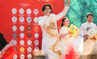 Đan Trường tham gia sự kiện Xuân quê hương - Tết Việt Amagasaki 2025