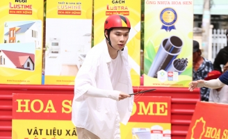 Diễn viên Quang Trung hỗ trợ học phí cho trẻ em mồ côi tại Mái ấm gia đình Việt