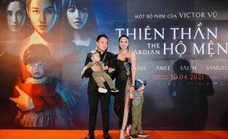 Đinh Ngọc Diệp khoe dáng tại ra mắt phim mới nhất của chồng