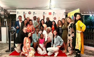 Đóa Hoa Mong Manh nhận được nhiều thành tựu về điện ảnh