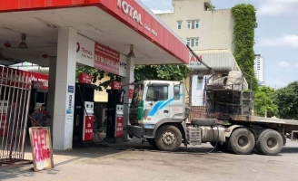 Dừng bán xăng lý do 'khó đỡ': Đứt dây curoa, đóng cửa đi chợ, có đám ma