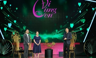 Dương Phúc – Yêu nghệ thuật nhưng vẫn giữ nghề giáo để mẹ an lòng