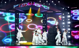 Duy Zuno – Jee Trần thăng hoa rực rỡ với mashup dân gian đương đại tại chung kết 1 Tỏa Sáng Sao Đôi