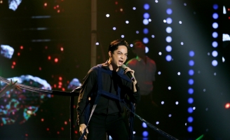 Finn Nguyên Hy hát “Trống vắng”, Quang Hà khen nức nở và tặng ngay điểm 10 