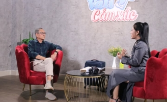 Ghi dấu lịch sử qua ống kính nhiếp ảnh gia Nguyễn Đình Đạt