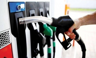 Giá xăng sắp giảm 800 - 1.100 đồng/lít?