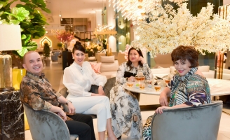 Hà Kiều Anh rủ đạo diễn Trần Vi Mỹ ra Đà Nẵng mua nội thất 