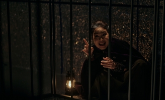 Hạnh Phúc Máu: NSND Kim Xuân biến hóa đặc sắc