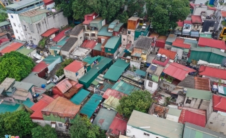 Hiểm họa từ những nhà ống 'không lối cầu sinh'