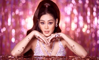 Hoa hậu Khánh Vân đón tuổi 27 với bộ ảnh rực rỡ sắc màu