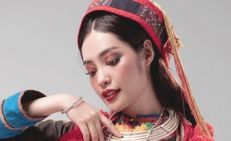 Hoa hậu Nông Thúy Hằng khoe sắc với trang phục cưới của các dân tộc