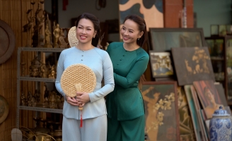 Hoài An - Thúy Loan diện áo dài hội ngộ sau ‘Đất phương Nam’