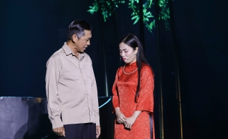 Hoài Thương ngọt ngào trong hình bóng NSND Thanh Ngân tại Đánh Thức Đam Mê