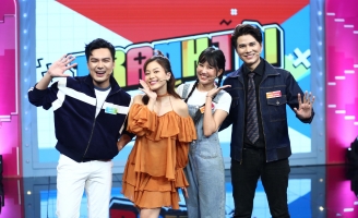 Hoàng Rapper quỳ gối “bất lực” vì đồng đội chơi quá “siêu”