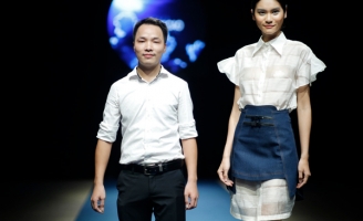 Hồng Quế quá đẫy đà trên sàn diễn thời trang