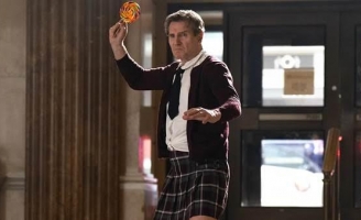 “Họng súng vô hình”: Liam Neeson gây bão với phong cách hài “deadpan”