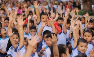 Họp phụ huynh, cô giáo 'xin phép' được phạt học sinh mắc lỗi