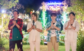 Huy Khánh - Duy Khánh - Quang Hùng mở liveshow ở khu cắm trại