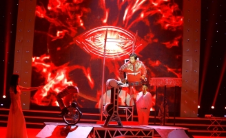 Kinh hoàng thí sinh 