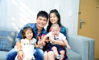 Kỷ niệm ngày cưới, Lâm Hùng mua nhà tặng vợ