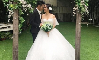 Lê Phương và chồng kém tuổi công bố ảnh cưới