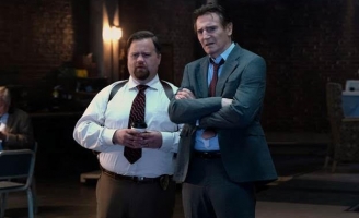 Liam Neeson gây cười với trailer “Họng Súng Vô Hình” bản mới