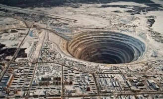 Liên Xô 'giấu nhẹm' mỏ kim cương lớn nhất thế giới, trữ lượng đủ dùng trong 3.000 năm nữa