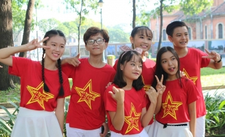 Mai Chí Công tập hợp 4 quán quân The Voice Kids thực hiện MV Vietnam, I love 