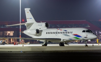 Máy bay đưa bệnh nhân 32 về Việt Nam có giá thuê khoảng 360.000 USD